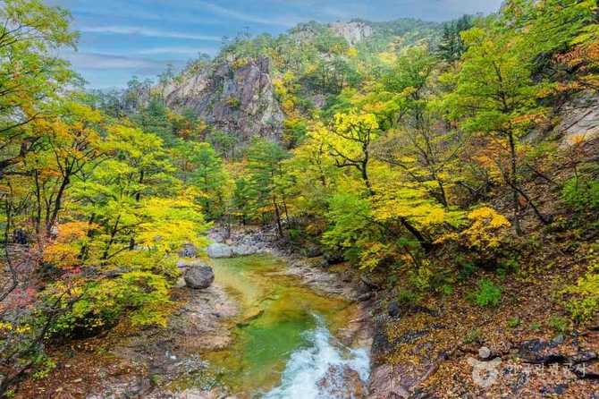 Seoraksan National Park - image 6