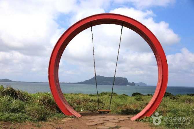 제주 섭지코지 여행 가이드: 자연경관과 명소 정보