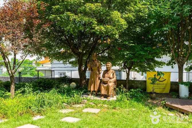 전쟁과여성인권박물관: 일본군 '위안부' 피해자 기억과 평화 교육의 공간 6
