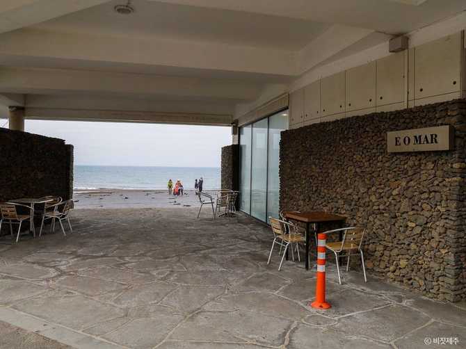 제주 삼양해수욕장 인근 에오마르 베이커리 카페 상세 정보 3