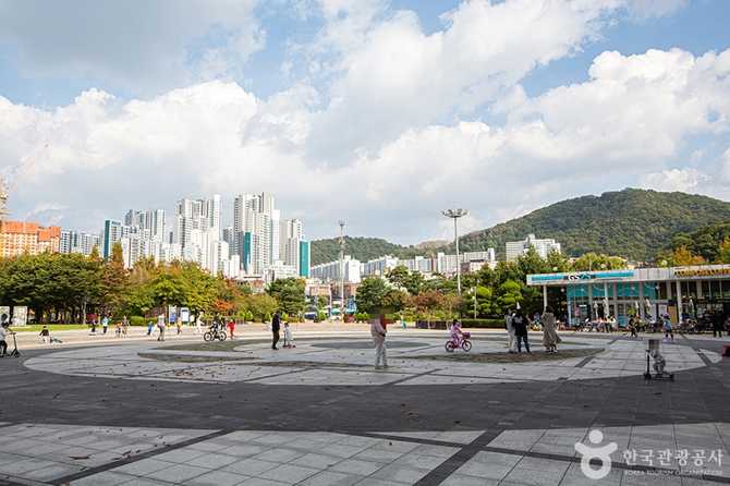 Gwangmyeong Spidome - image 7