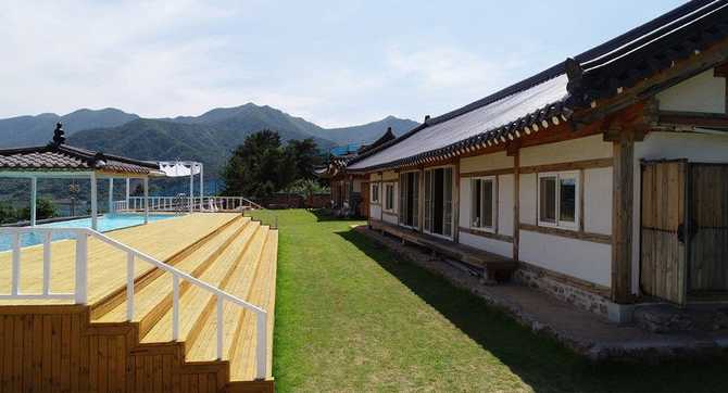 경남 밀양 얼음골한옥펜션, 자연과 힐링이 어우러진 전통 한옥 숙소 3