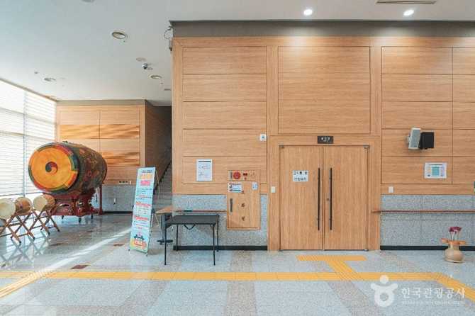 Discover Daejeon Intangible Cultural Her - image 4