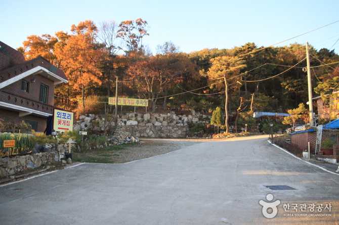 Best Seafood Restaurant Near Incheon - image 4