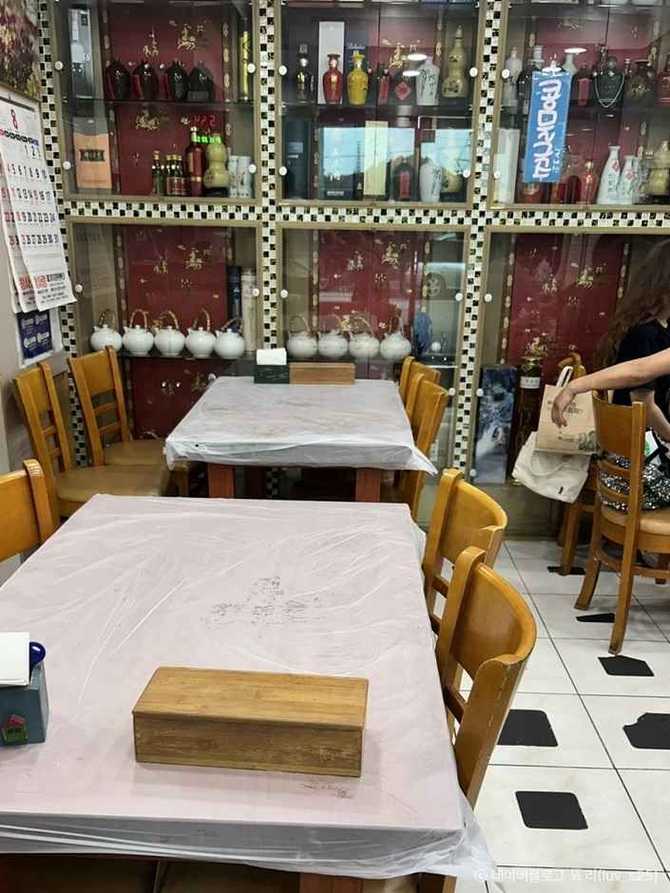 Experience Authentic Chinese Cuisine in - image 6