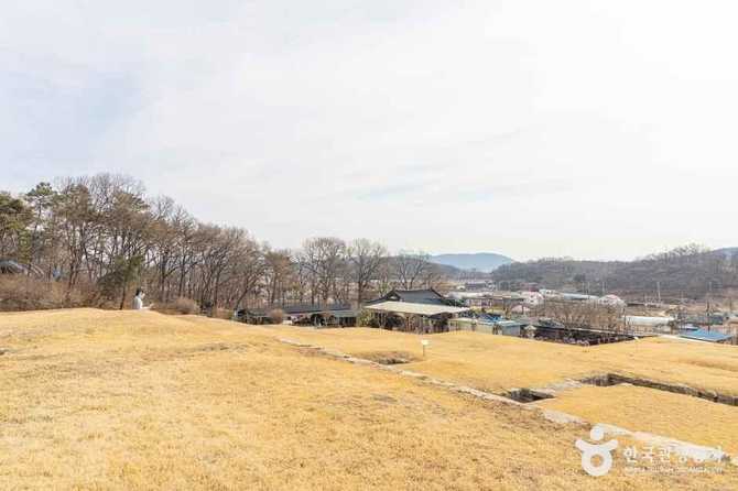 Discover Gyeonghwa Seonwonji Site - image 6