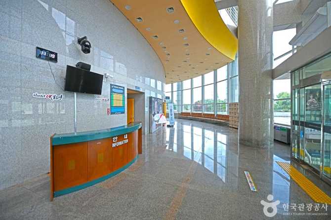 보령문화예술회관 위치와 시설 안내, 공연·전시·교육 공간 정보 4