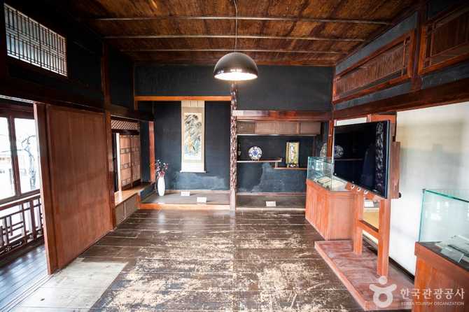 Discover the Historical Significance of - image 5