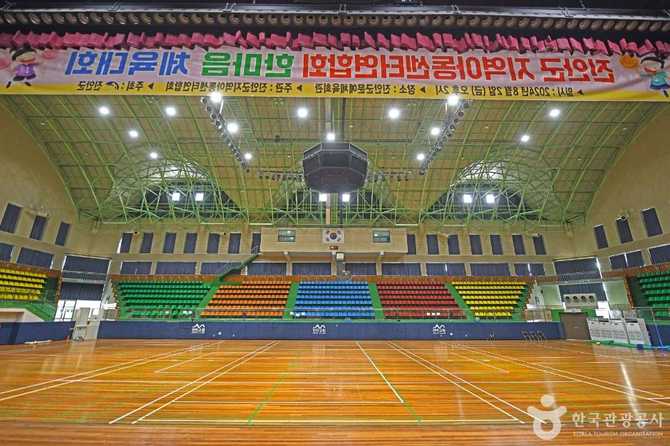 Jinan Cultural and Sports Center - image 5
