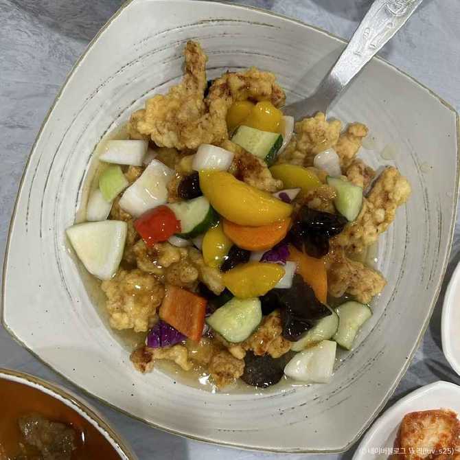 Experience Authentic Chinese Cuisine in - image 5