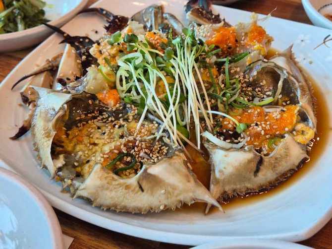 Discover the Best Seafood Dining - image 6