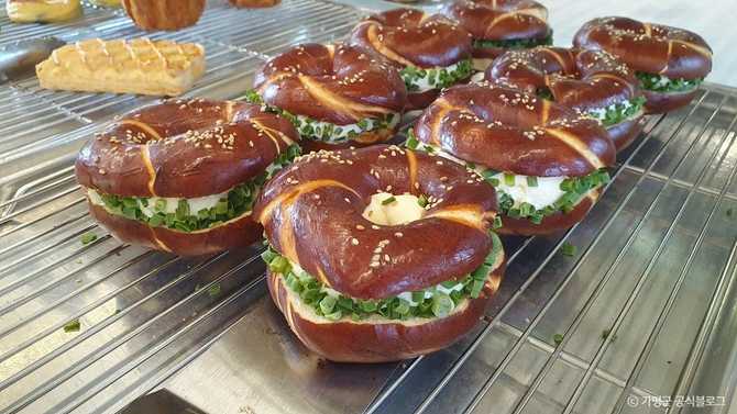 Discover Gapyung Jajam157 Bakery Cafe - image 5