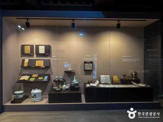 Experience Korean Traditional Alcohol at - image 12