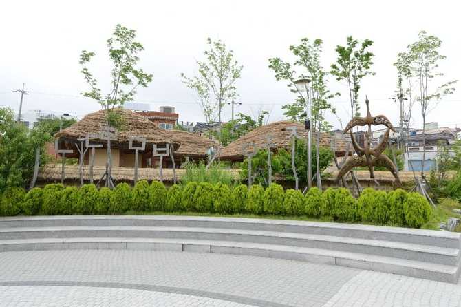 Ulsan Oesol Memorial Hall - image 3