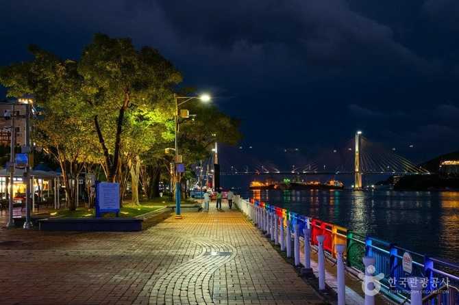 Discover Yeosu's Night Digital Media - image 12