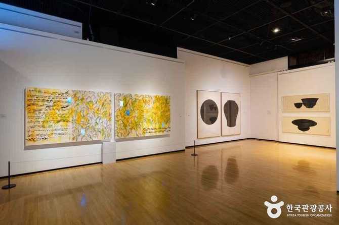 Experience Traditional Korean Art at - image 9