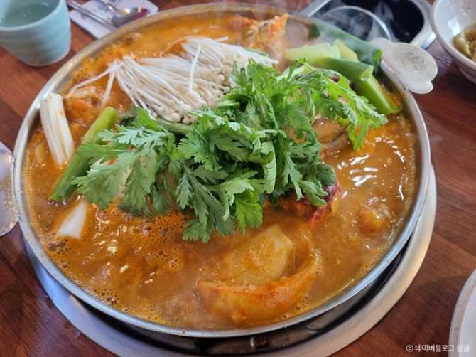 Best Seafood Restaurant Near Incheon - image 5