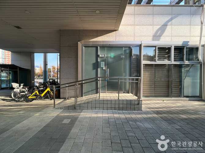Hanam Arts and Culture Center - image 14